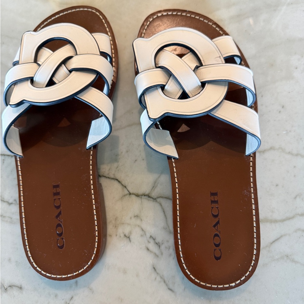 Coach off white leather sandals 7.5
